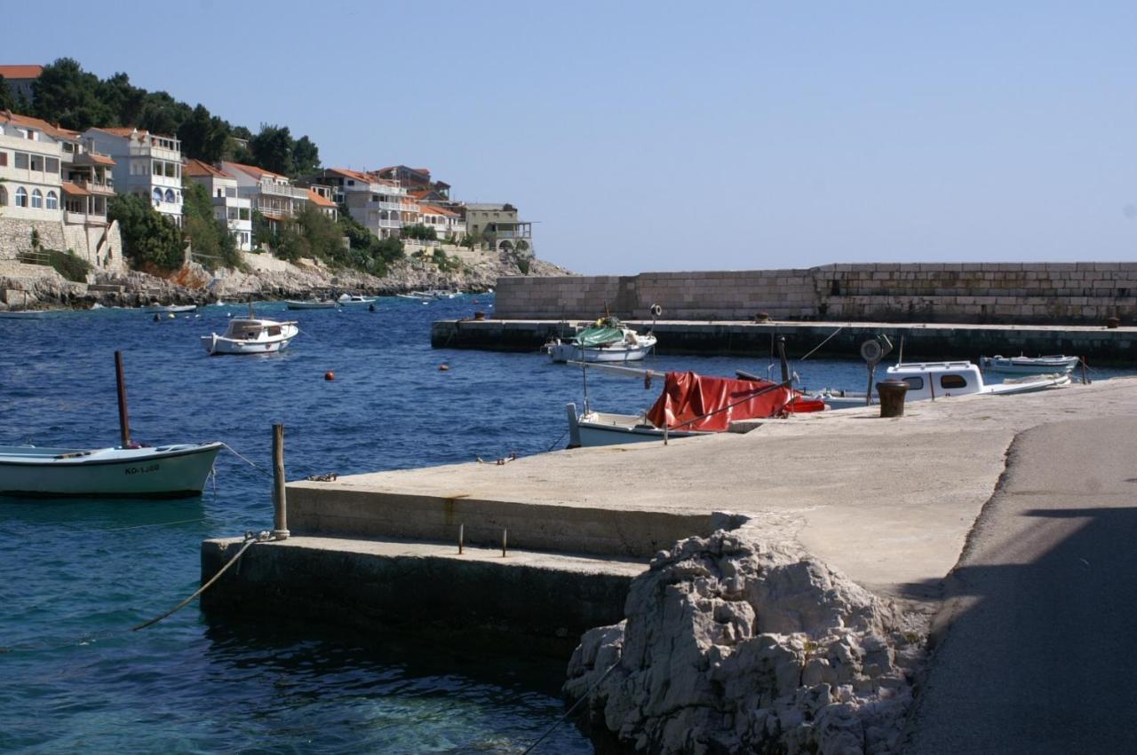 Apartments By The Sea Zavalatica, Korcula - 546 Exterior photo